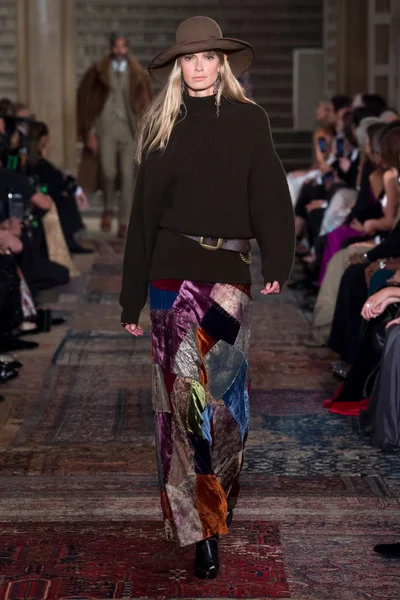 Look 6
